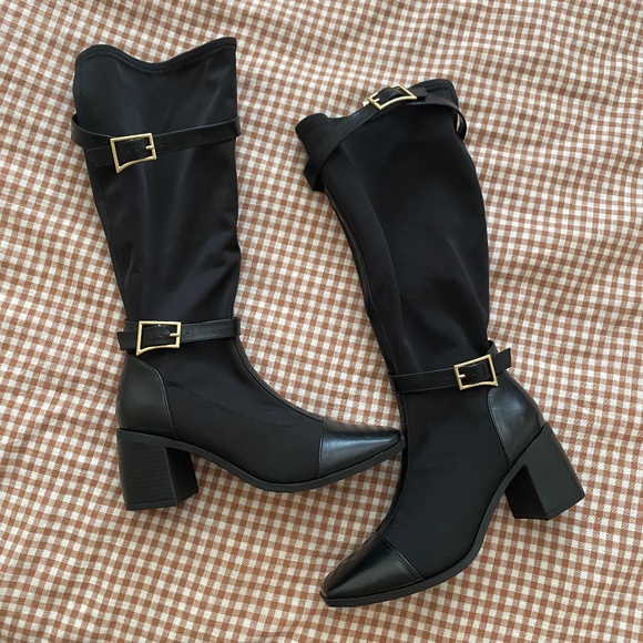 Journee Collection Women’s boots - Picture 1 of 7